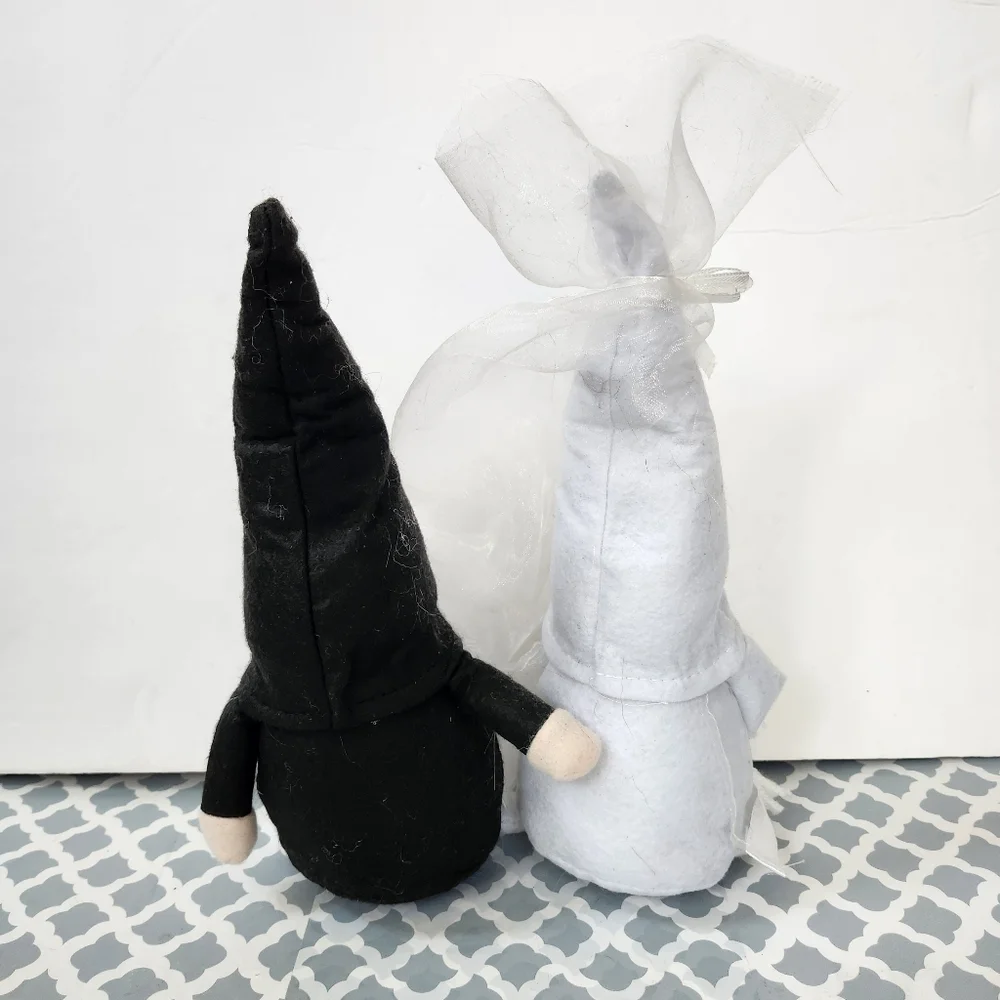 Bride and Groom Gnome 10 Inch